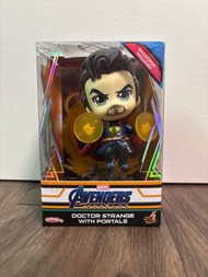 Hot Toys ( Doctor Strange with Portals) 奇異博士