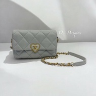 CHANEL  Flap Bag愛心鎖扣寶寶藍小羊皮鍊條包AS3986