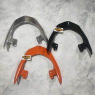 Braces, Braces, Braces, Braces, Braces, and Rear Seat Grips Street Pop ESPBEAT