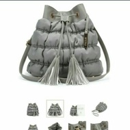 Mizzue bucket bag - Theola Besendorfer - Grey