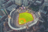 บัตรเข้าชมการแข่งขันเบสบอลของทีม San Diego Padres ที่สนาม Petco Park