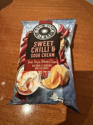 Red Rock Deli Sweet Chilli & Sour Cream Chips 165g