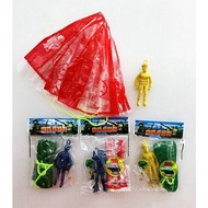 90's old school children play toy, hand throwing parachute army soldier plastic toys permainan askar