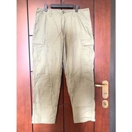 uniqlo 軍綠色 口袋工作褲 工裝褲 非Carhartt w34