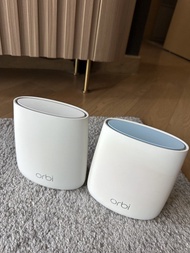 Netgear Orbi WiFi Router RBR20 路由器 主機 + 衞星