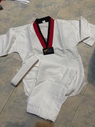 Nike 兒童跆拳道服