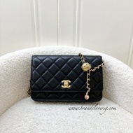 (Brand new) Chanel Pearl Crush Wallet on Chain WOC in Black Lambskin and AGHW