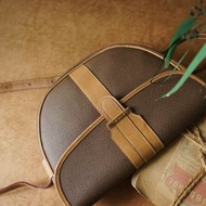 尋寶復古古董包-法國品牌Lancel 真皮復古卡其棕半月型肩背包