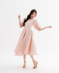 Lism D-111 The Duchess Flair Dress เดรสแขนพองทรงเจ้าหญิง