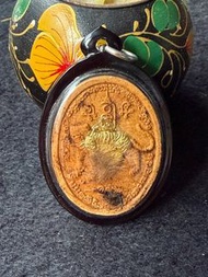 泰國佛牌 龍婆趁乃