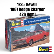 Revell 1/25 1967 Dodge Charger 426 Hemi