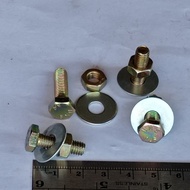 4 SET OF MOTORCYCLE NUMBER PLATE BOLTS AND CAR NUMBER PLATES