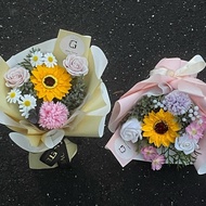 7 Stalk Soap Flower Bouquet Soap Sunflower Cap Gown Flower Bouquet for Graduation Convocation