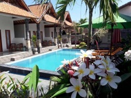 米科峇里島平房 (Miko Bali Bungalow)