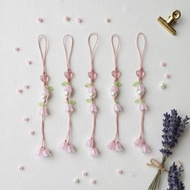 Keychain/phone strap/aesthetic cellphone lanyard