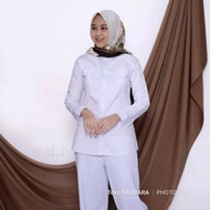 KEMEJA Long Shirt Wanita with Loose Cut Model and EQ777 White Material with Two Pockets and Scode Sl