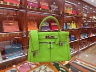 Hermes kelly 28 kiwi Lakis 看好是28 極品稀有絕版顏色+全皮+kelly 28 + Lakis