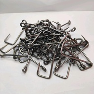 100 pcs mata pancing mata kail senggol kotak lobang. Rawe rawai kotak lobang kawat 25mm.panjang 5cm