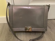 Chanel Boy 30紫灰手袋