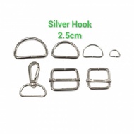 62200-25 SILVER (Size 2.5cm) Bag HOOK. Lobster Hook / Snap Hook/ Adjuster/ Slider/ Inner Ring/ D Rin