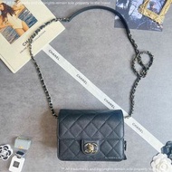 CHANEL Seasonal 荔枝皮方胖子