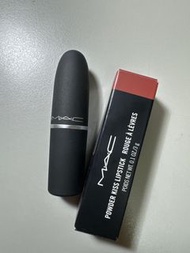 MAC 絲柔粉霧唇膏 926 DUBONNET BUZZ