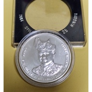 🔥🔥🔥1984 RM 25 ringgit 25th Bank negara Malaysia silver coin BU /UNC