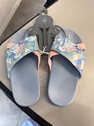 迪士尼Elsa拖鞋