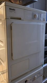 Miele T8402 乾衣機