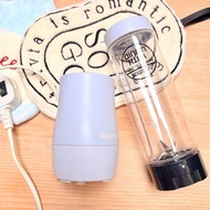 Vitantonio 香港限定色 Lavender 便㩦式攪拌機 * 實質色是紫藍偏藍色 * 280ml 容量 * 極少用, 新淨 * 已過保養 * 冇盒, 但會包裝妥當 * MTR or 順豐到付