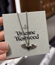(有現貨！不用提問) 2026秋冬 Vivienne Westwood HERBERT Pendant 925銀 翅膀 愛心 心心  土星 Logo 頸鍊 頸鏈 項鍊 項鏈 (保証正貨及全新) 銀色