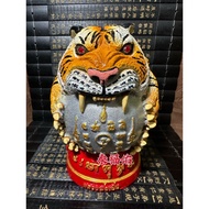 Thai Amulet Thai Amulet (Worship Type Tiger Holding Candy) Height About 15cm (OTB)