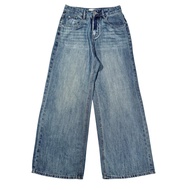 Chewa Ease Wide Jeans -  กางเกงยีนส์ผ้าพริ้ว ทรงกระบอกใหญ่ - J61