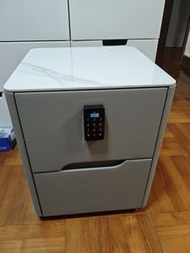 電子密碼鎖三層儲物櫃 掀門設計