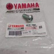 screw baut dudukan kaliper rem cakram depan Vixion old 90149-10802