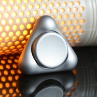3-Point Gyro Rotator สแตนเลส Fidget Spinner - สําหรับความเครียดบรรเทา & Focus - เงียบ EDC กระเป๋าของ
