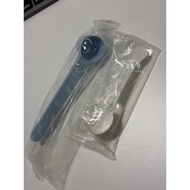 Milk powder scoops FRISO ANMUM