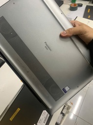 Dell Precison 5530 Core i9 8950H ram 16gb ssd NVME 256gb Card p2000 Pin>4h liên tục