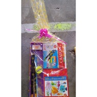 Hamper alat tulis students random design random alat tulis