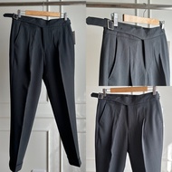 BARON THOMAS Trousers [Signature series] กางเกง สแล็ค ทรงกระบอก ผู้ชาย ขากระบอกตรงเอวสูง Man Pants C