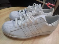 Adidas white superstar 80s