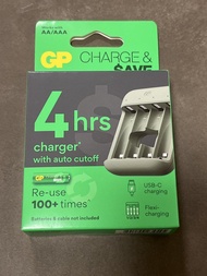 [未開封] GP充電器 AA/AAA 電池 4 小時快速充電