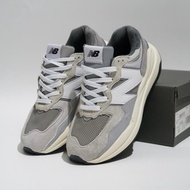 Sepatu Sneakers Nb New Balance 5740 Grey Day White Grey Tokorisdana
