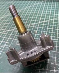 Technics 唱盤中軸,  Turntable Spindle