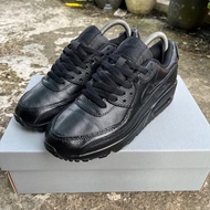 A1RMAX Triple Black Men's Shoes
