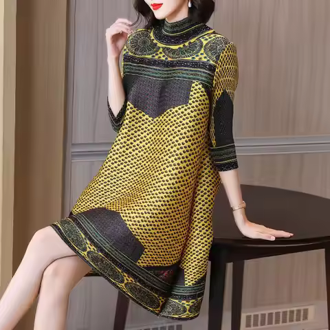 Vintage printed pleated dress, spring/summer 2023 new fashionable loose fitting oversized bottom vin