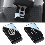 1/2 Pcs For Nissan Car Seat Belt Magnetic Clip Holder Kicks Skyline Note Juke Murano Qashqai Sylphy Teana xtrail t32 Latio NV350 NV200 Serena Accessories