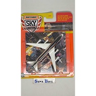 Matchbox Sky Busters - Boeing 747-8 International with Playmat