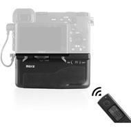 Meike MK-A6600 Pro Battery Grip with Wireless Remote Control (For Sony Sony A6600)