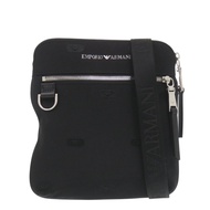 近全新 Emporio Armani Logo 斜背包，尼龍材質，黑色肩背包，0762 [二手] Emporio Armani